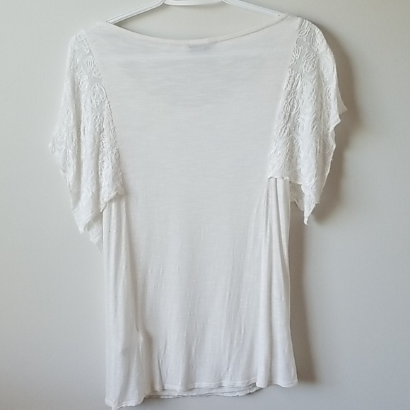 Lucky Brand flutter sleeve blouse top tee - Picture 3 of 3